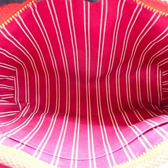 Sold!!!! LOUIS VUITTON Antigua Hippo PM Size HandBag - Picture 10 of 15